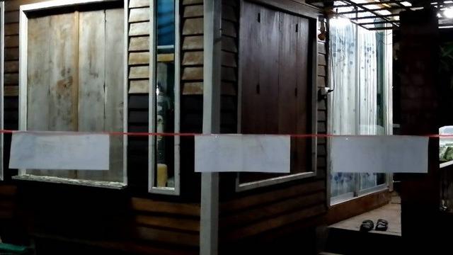 Pria Thailand modifikasi mobil agar terhindar dari Corona