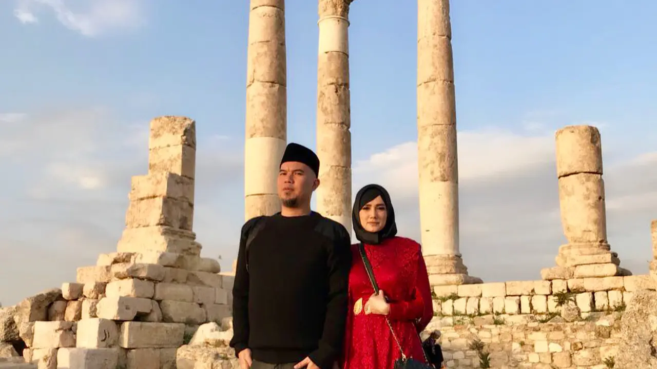 [Bintang] Mulan Jameela - Ahmad Dhani