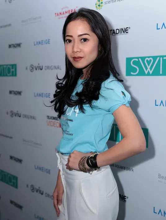 Sejak puasa pertama, bintang film Raksasa dari Jogja itu mengaku tidak ada libur. Kesibukannya menjalani syuting dan mengisi acara reguler tersebut membuat kuantitas waktu bersama suami berkurang. (Deki Prayoga/Bintang.com)