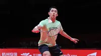 Tunggal&nbsp;putra Indonesia&nbsp;Jonatan Christie&nbsp;berlatih&nbsp;di Hangzhou Olympic Sports Centre Gymnasium, Hangzhou, China, Senin (11/12/2023) pagi. Ini adalah latihan pertama menjelang BWF World Tour Finals 2023. (foto: PBSI)