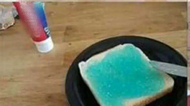 6 Potret Selai Roti Low Budget Ini Bikin Ngakak