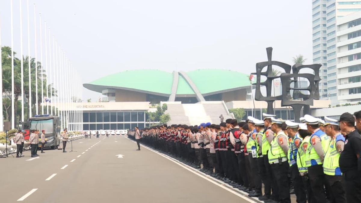 Kapolda Metro Jaya Komjen Pol Asep Edi Suheri