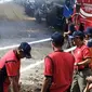 Walau pulih, warga masih kesulitan beraktivitas karena air sumur tercemar lumpur dari banjir Trenggalek. (Dok. Pemkab Trenggalek)