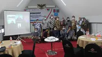 Awak media dari berbagai media se Jawa diajak menggalang komitmen mendukung aksi penyebaran pesan anti bullying, Rabu (27/10/2021). (Foto: Liputan6.com/Kusfitria Marstyasih)