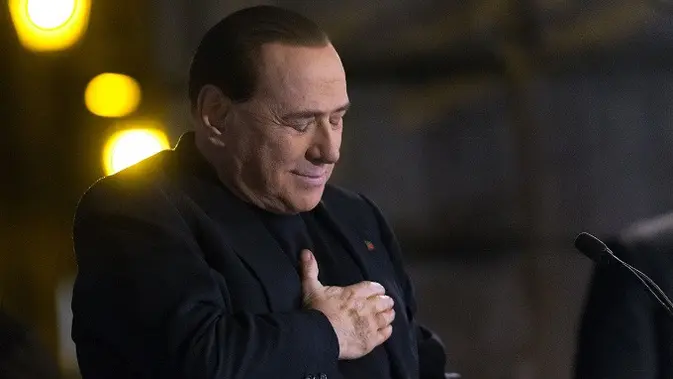 Silvio Berlusconi, mantan PM Italia yang juga seorang konglomerat (AP Photo/Alessandra Tarantino)
