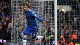 1. Marko Marin - Muali mencuri perhatian klub besar usai tampil gemilang bersama Werder Bremen. Kecepatan menjadi senjata utama pemain yang didtangkan Chelsea di tahun 2012. (AFP/Carl Court)