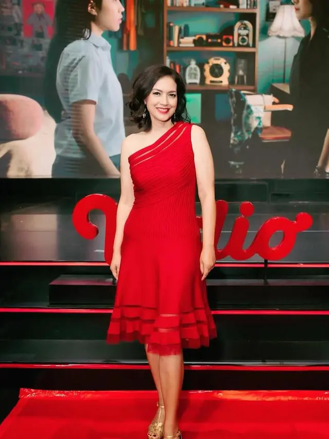 Pemeran Ratna Soeryo di Series Ratu Adil