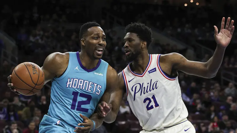 Dwight Howard (12 berduel dengan Joel Embiid