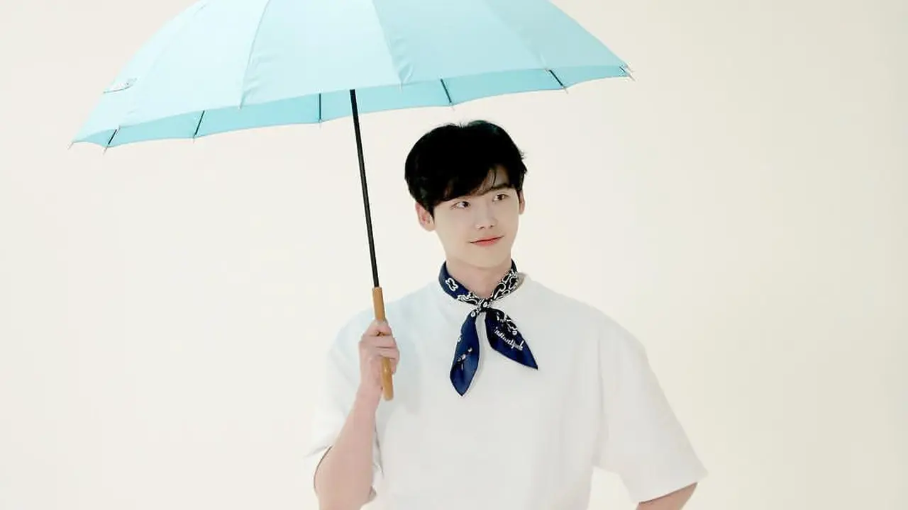 lee jong suk