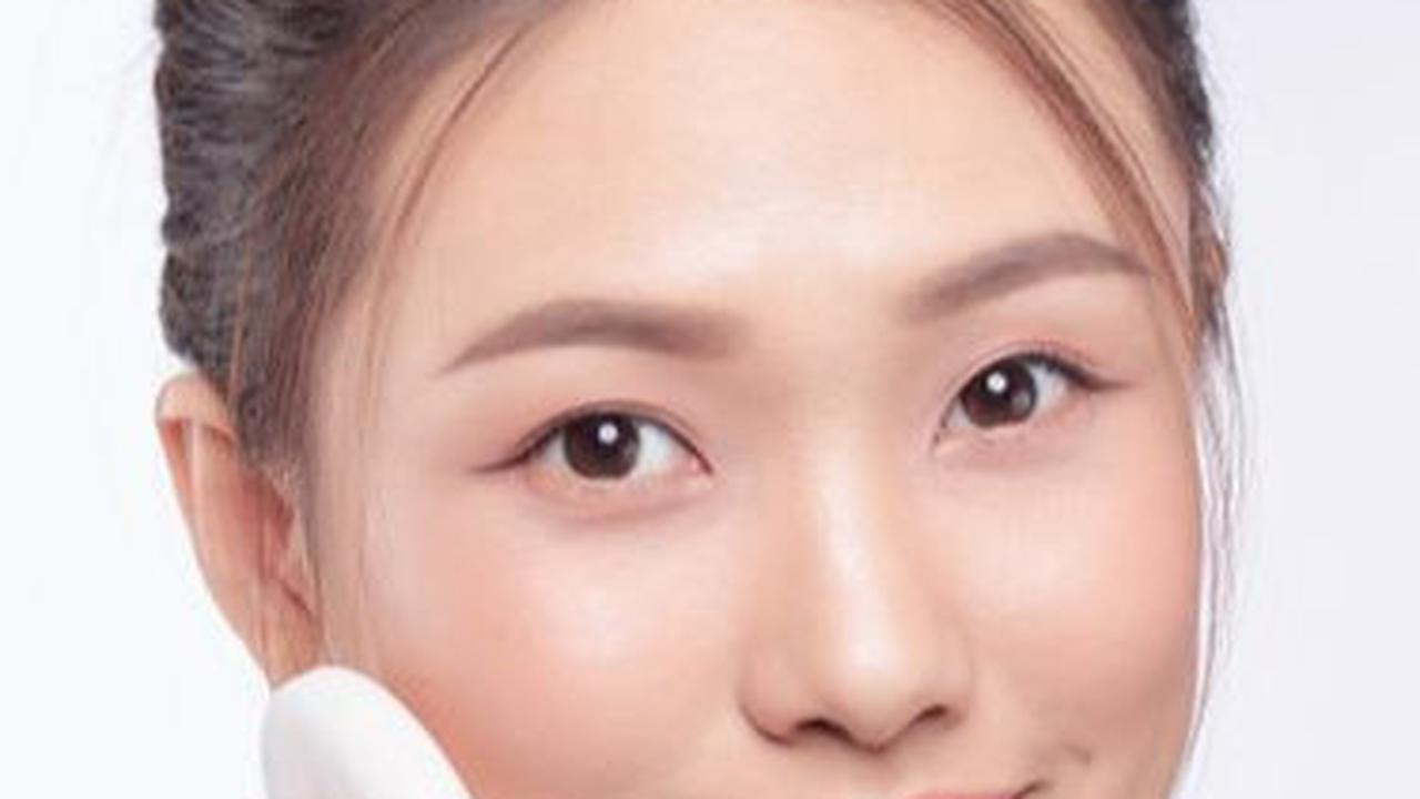 5. Gunakan Cushion yang Matte Finish<br>