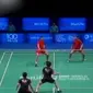 Pebulu tangkis ganda campuran Indonesia sukses rengkuh gelar juara. Sementara itu, suporter di Probolinggo, ricuh.