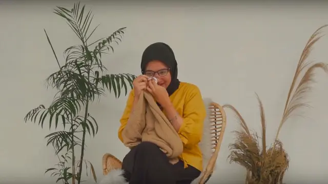 Bagikan Cerita Tentang Sosok Ibu, Video Ini Bisa Bikin Menangis Haru