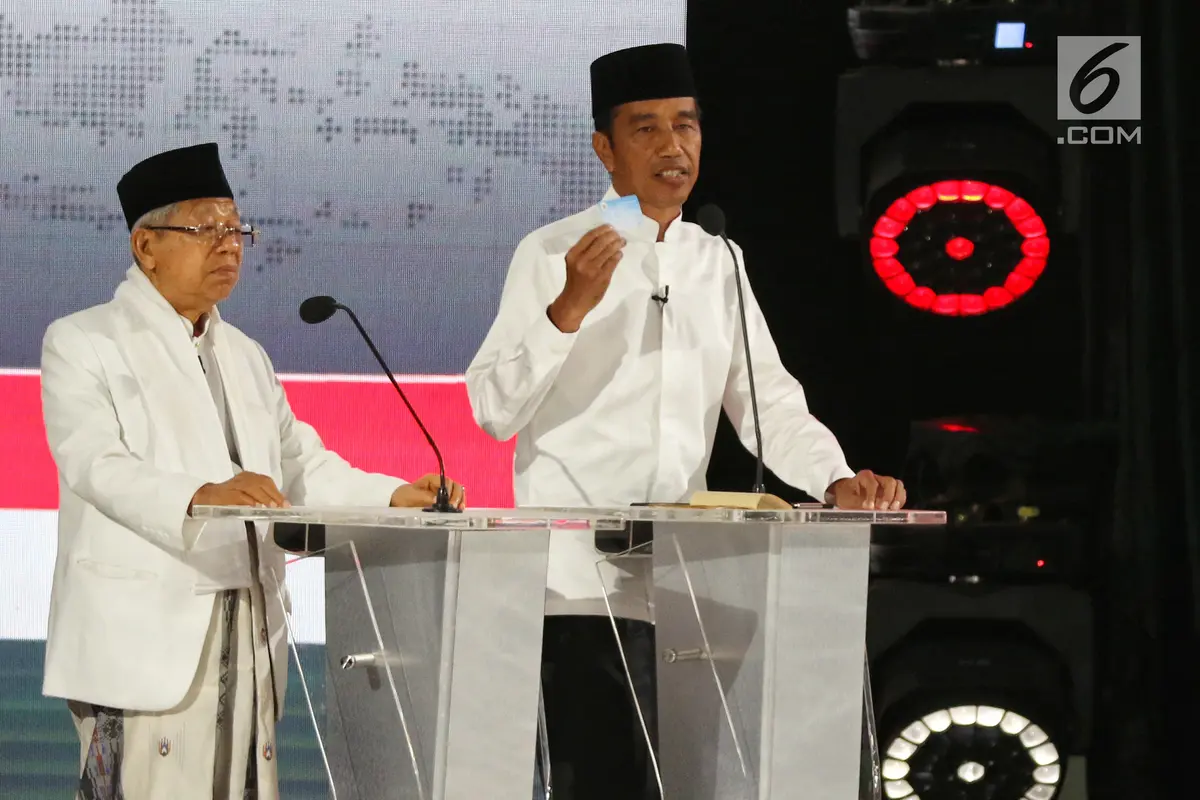 Jokowi-Ma'ruf Tunjukkan Kartu Sakti Andalan di Debat Kelima Pilpres
