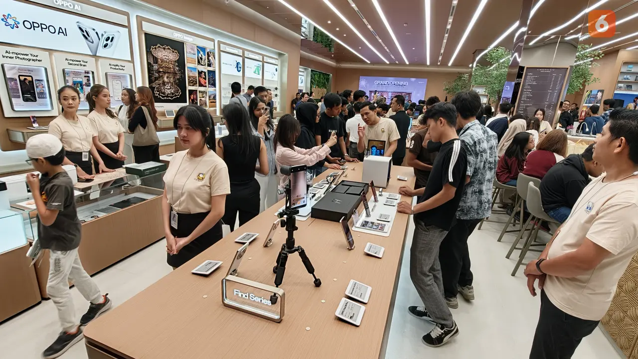 Oppo Flagship Store Gandaria City.