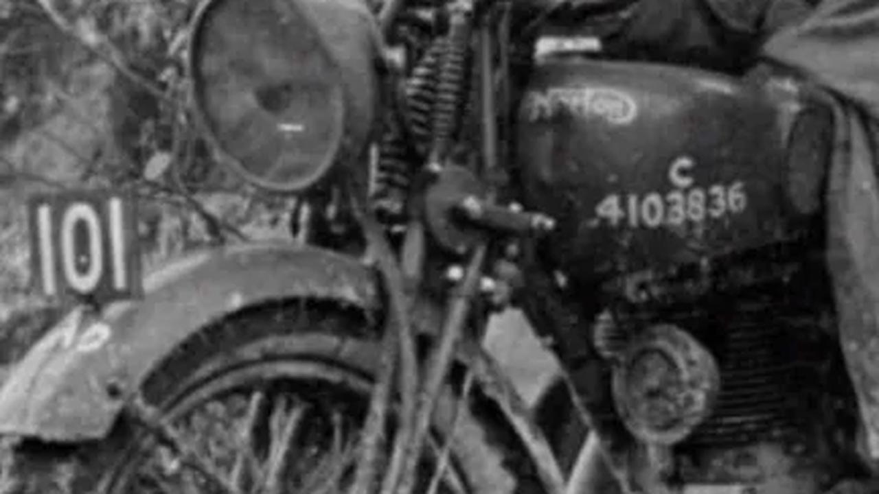 <b>Motor Tentara Kolonial</b>