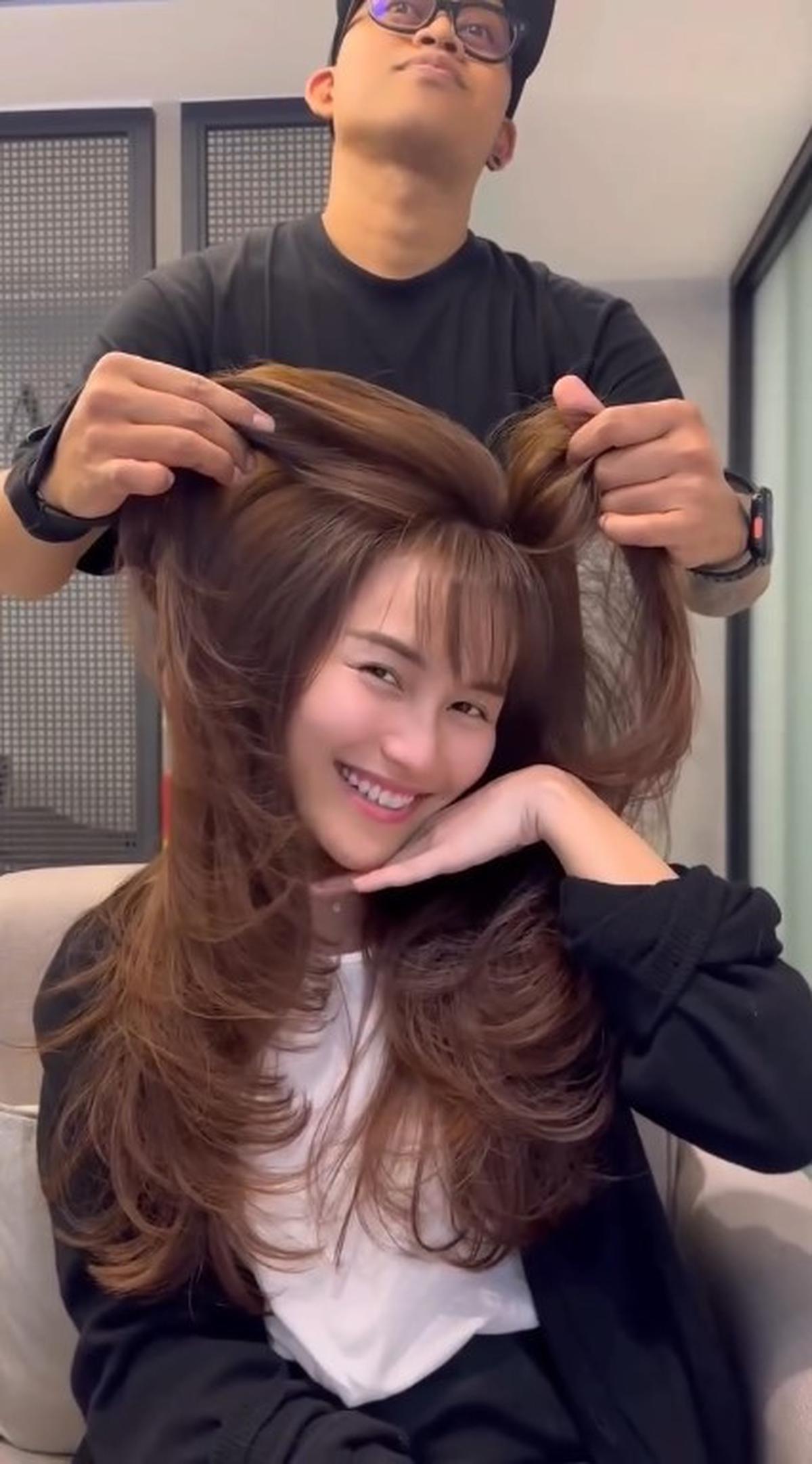 Tahun Baru Warna Baru, Ini 7 Potret Penampilan Ayu Ting Ting Usai Ubah Gaya Rambut