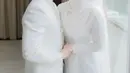 Pedangdut Rizki DA resmi melepas status dudanya dengan menikahi Hersa Rahayu Julianti. [@da2_rizki123/@nadh.photography]