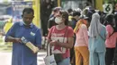 Dengan maksimal sejumlah Rp3.800.000 per penukaran per hari.  (merdeka.com/Iqbal S. Nugroho)