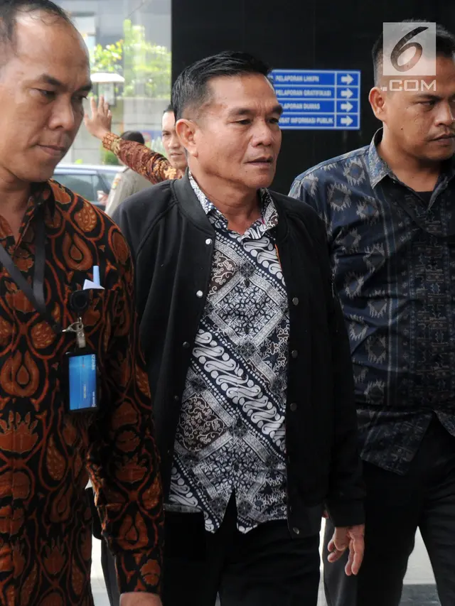 Usai Terjaring OTT, Bupati Bengkulu Selatan Digiring ke KPK
