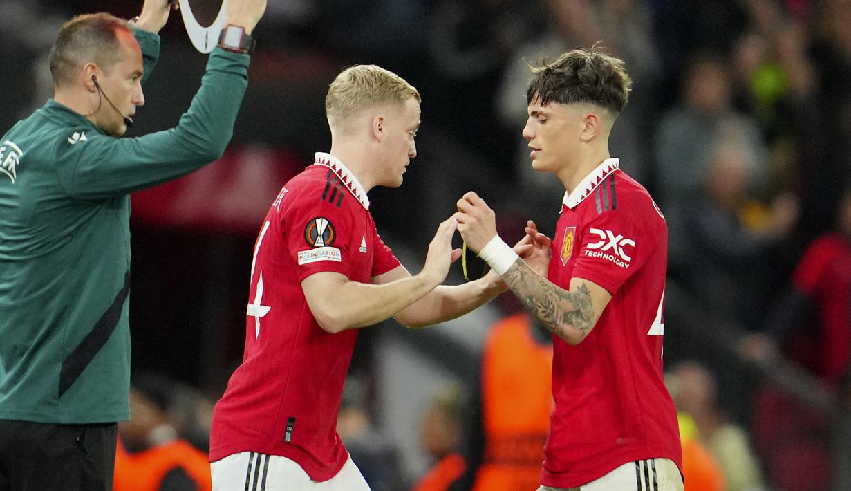 Meski tak mencetak satu gol maupun assist, Alejandro Garnacho tercatat sebagai pemain dengan dribel terbanyak dalam laga kontra Sheriff Tiraspol. Setelah bermain dalam 79 menit, ia akhirnya ditarik keluar untuk digantikan oleh Donny van de Beek. (AP/Jon Super)