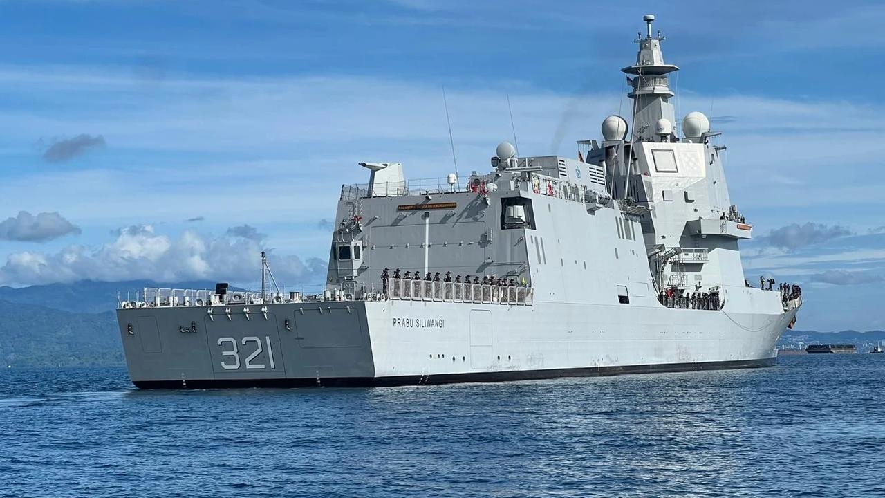FOTO: KRI Prabu Siliwangi 321 Tiba di Tanah Air Siap Diresmikan