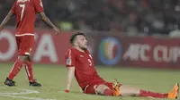 Striker Persija Jakarta, Marko Simic, tampak kecewa usai disingkirkan Home United pada laga Piala AFC di SUGBK, Jakarta, Selasa (15/5/2018). Persija takluk 1-3 dari Home United. (Bola.com/M Iqbal Ichsan)
