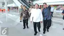 Menko bidang Kemaritiman Rizal Ramli melakukan inspeksi mendadak di Terminal 3 Ultimate Bandara Soekarno Hatta, Tangerang, Jumat (24/6). Rizal melakukan pengecekan untuk memastikan kesiapan Terminal 3 tersebut. (Liputan6.com/Angga Yuniar)