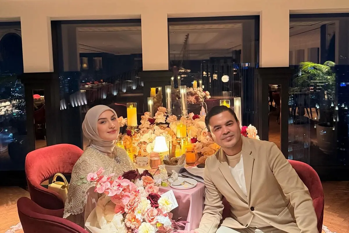Romantisnya Irish Bella dan Haldy Sabri Rayakan Anniversary dengan Dinner Romantis, Kenakan Dress Full Lace dan Tas Branded