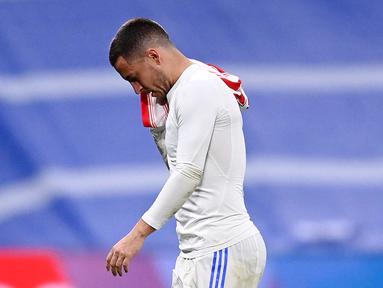 Pesepakbola asal Belgia, Eden Hazard baru saja mengumumkan pensiun dari dunia sepak bola. Ia memutuskan gantung sepatu di usia 32 tahun. (AFP/Oscar Del Pozo)
