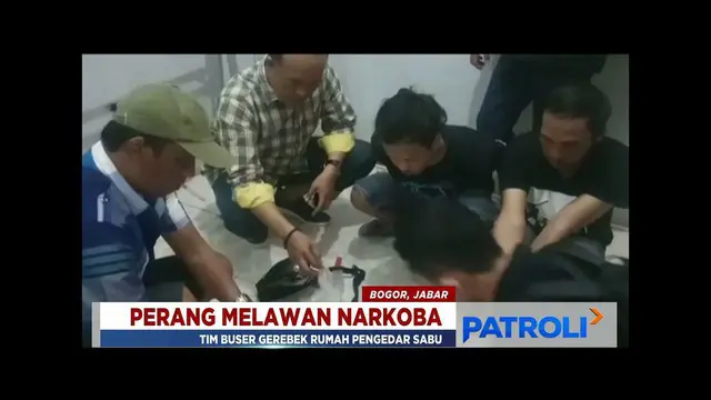 Asyik Kemas Paket Sabu, Pengedar Digerebek Polres Bogor