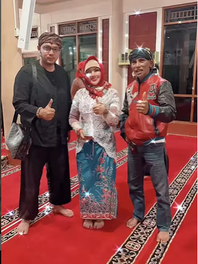 Gelar Acara Syukuran, Ini 6 Potret Barbie Kumalasari Berhijab yang Curi Perhatian