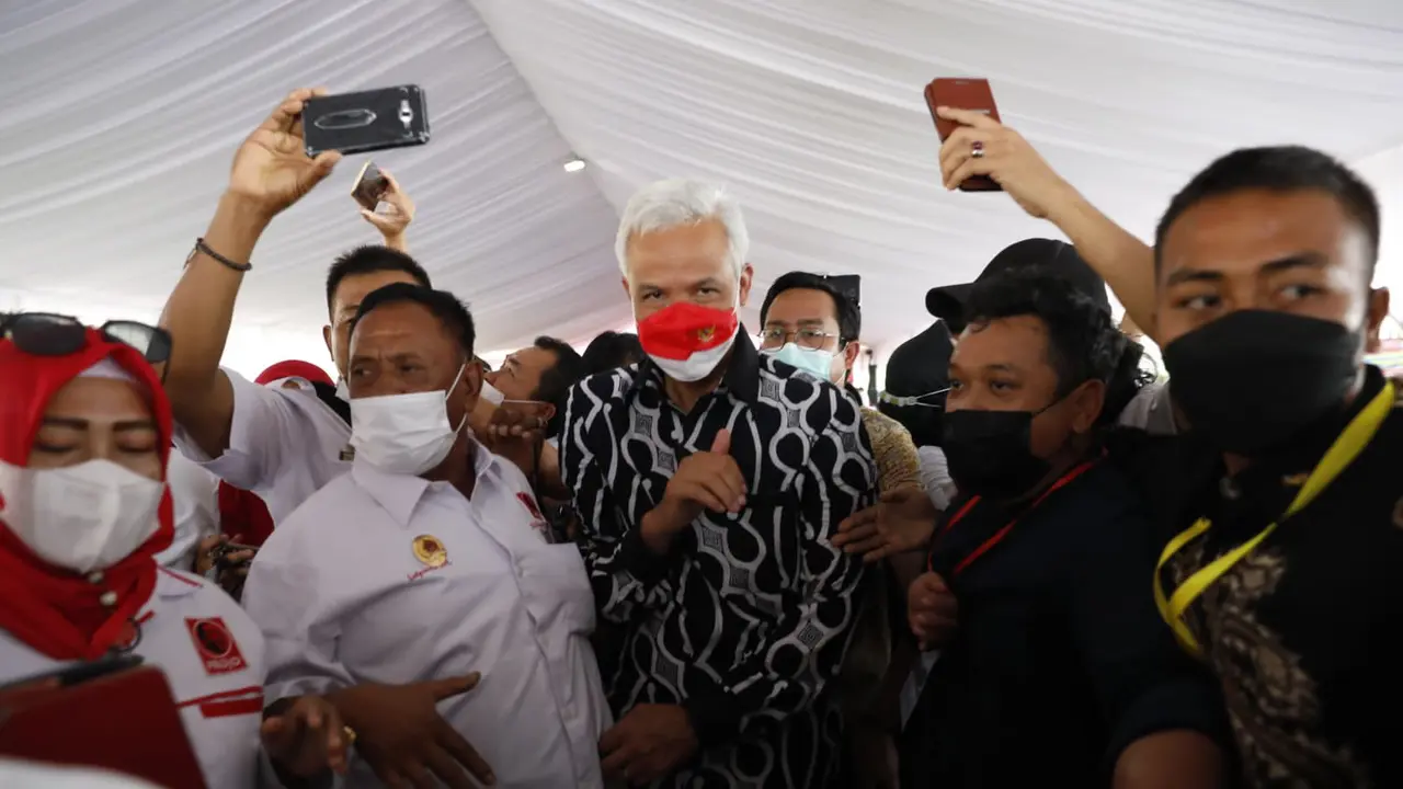 Foto Gubernur Jawa Tengah, Ganjar Pranowo