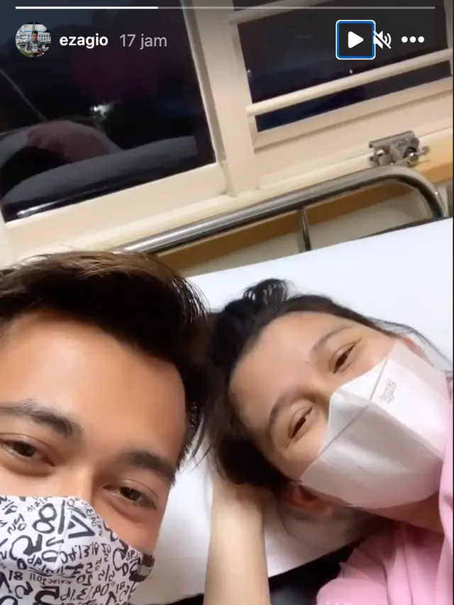 Unggahan Eza Gionino. (Foto: Instagram @ezagio)