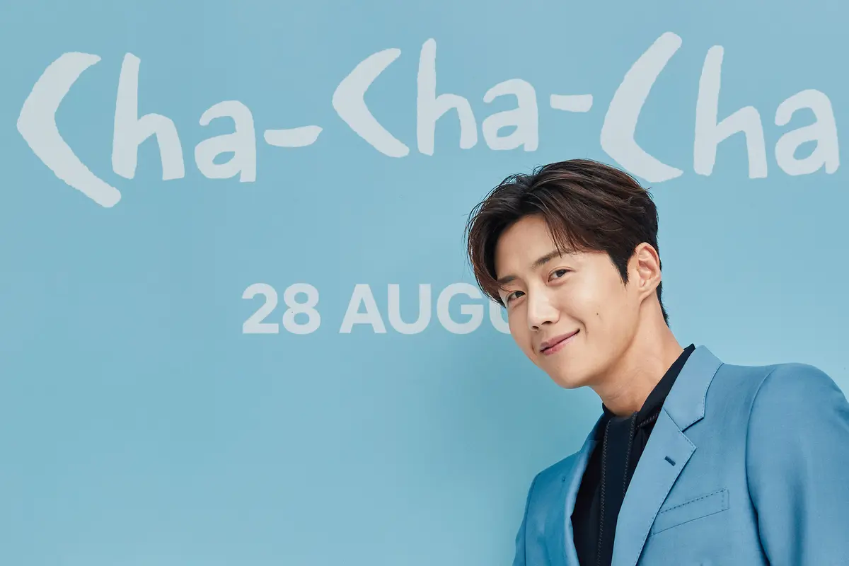 Kim Seon Ho dalam konferensi pers Hometown Cha-Cha-Cha. (Netflix)