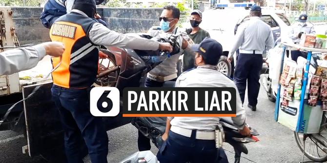 VIDEO: Ojol Kabur Saat Razia Parkir Liar