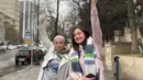 Dalam momen kebersamaannya ini Salsha bersama ibundanya yang bernama Helen banyak abadikan momen kebersamaannya. Apalagi Azerbaijan menjadi salah satu negara yang cukup jarang dikunjungi untuk wisata para selebriti sehingga sedikit menggugah rasa penasaran. (Liputan6.com/IG/@salshabillaadr)