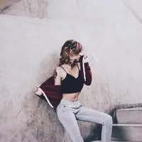 Sudah tau kisah Karin Novilda alis Awkarin? Simak di sini yuk. (via: Instagram @awkarin)