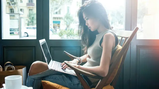 3 Fitur Keren di Laptop Terbaik untuk Wanita Karir yang ada di Huawei MateBook D Series