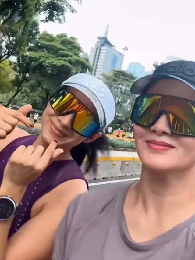 Rririn Ekawati dan Rini Yulianti (Instagram/ririnekawati)