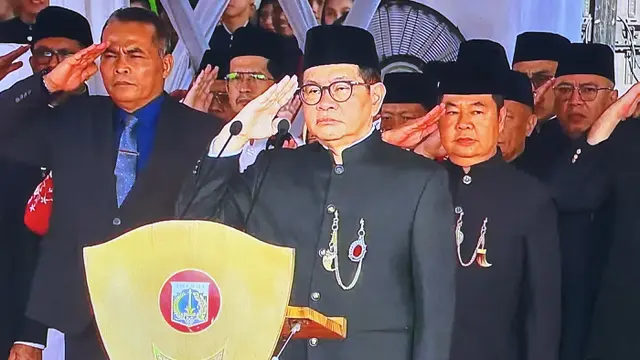 Gubernur Jakarta Pramono Anung merayakan HUT ke-498 Jakarta, Minggu (22/6/2025).