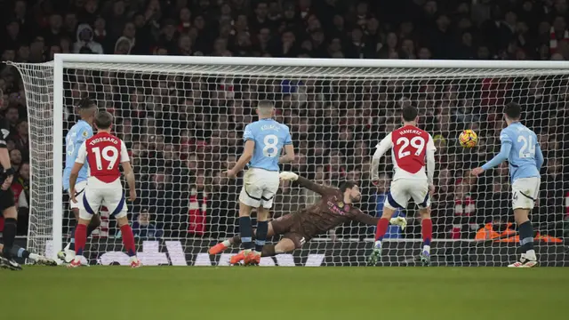 Foto: Penampilan Menawan Duo Wonderkid Jebolan Piala Dunia U-17 saat Bawa Arsenal Permailukan Man City di Liga Inggris