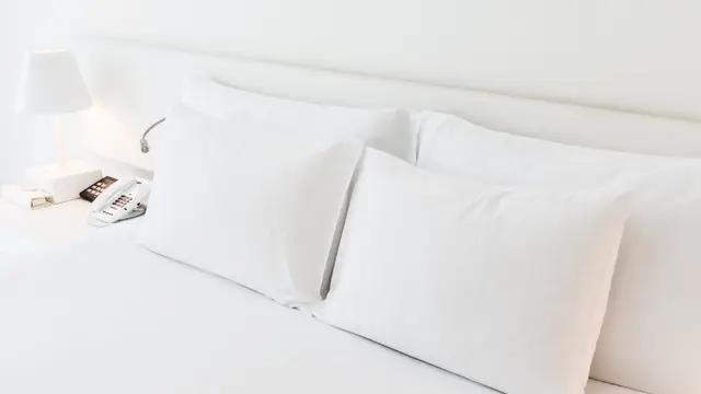 Tidur Nyenyak Dimulai dari Sini: 5 Tips Memilih Bantal yang Tepat untuk Kualitas Istirahat Maksimal