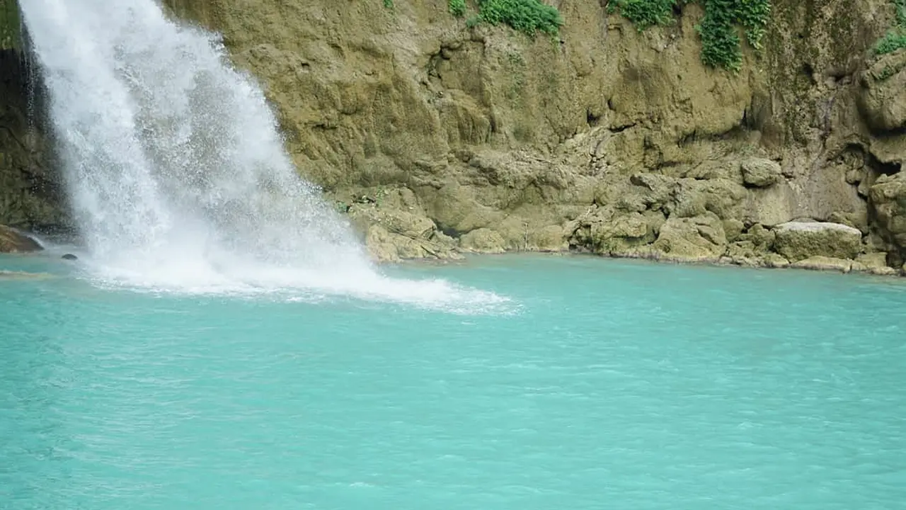 Menilik Daya Tarik Air Terjun Matayangu, Surga Tersembunyi di Sumba Tengah NTT