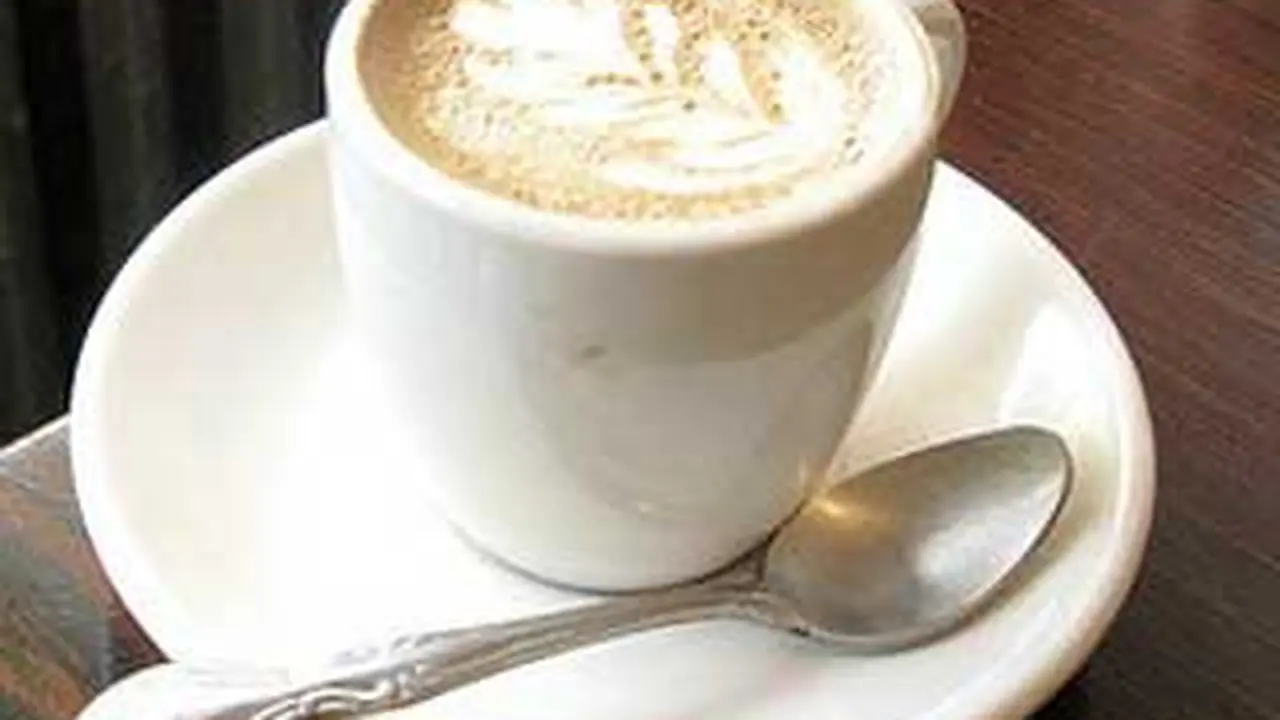 coffe-latte-2120731b.jpg