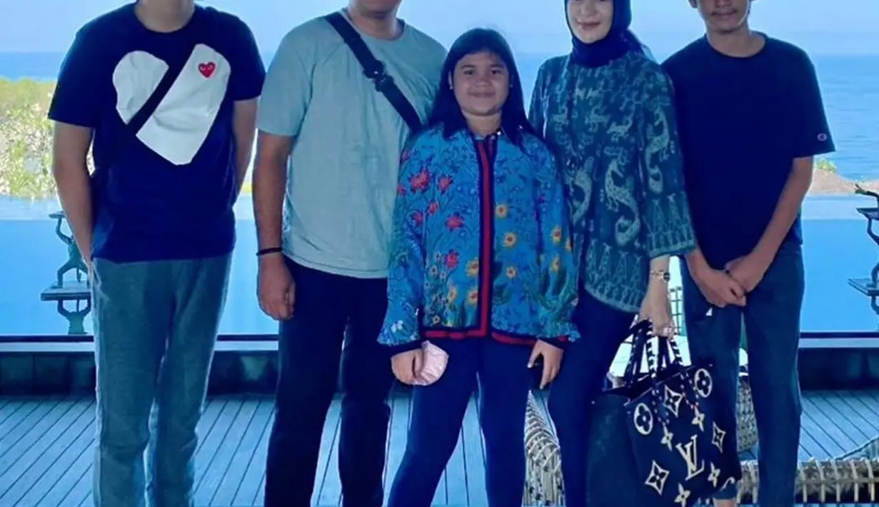 Andre Taulany Liburan ke Bali (Instagram/andreastaulany)