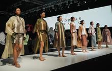 Gelaran Aneka Rupa Tafsiran Mode pada Jalinan Lungsi Pakan 2024, Hadirkan Keragaman Tenun Khas Indonesia