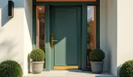 12 Warna Cat Pintu Cantik yang Bikin Rumah Terlihat Mahal