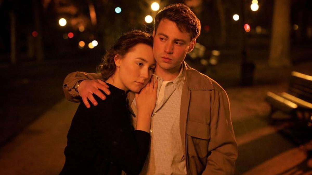 Top 8 Movies About Long Distance Relationships to Watch Together