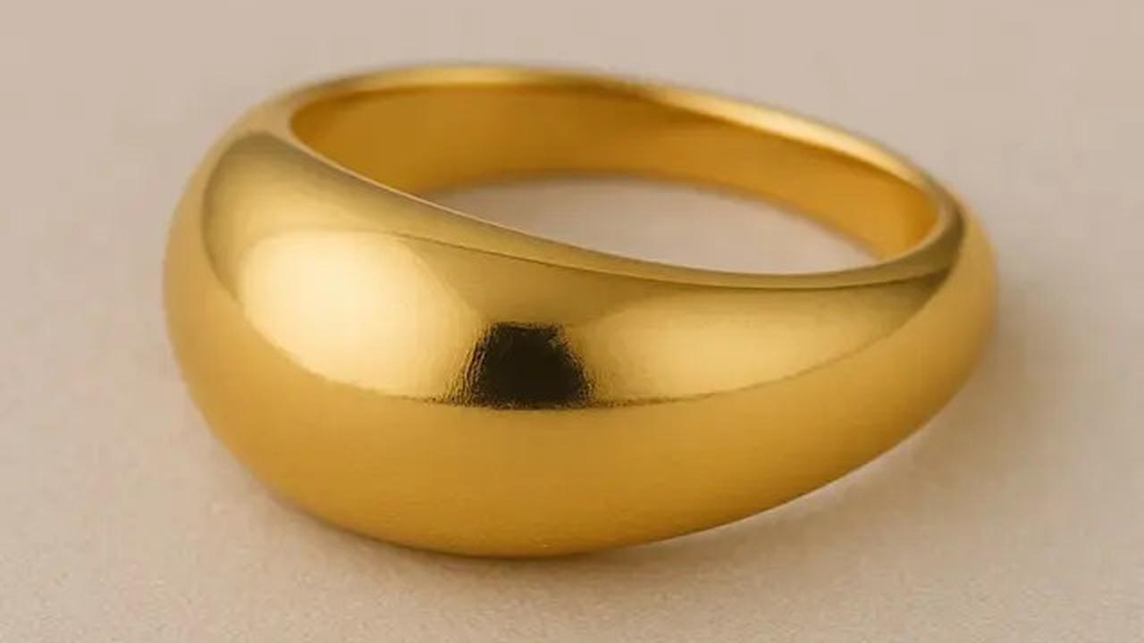 7 Model Cincin Emas untuk Usia 60-an, Klasik dan Timeless