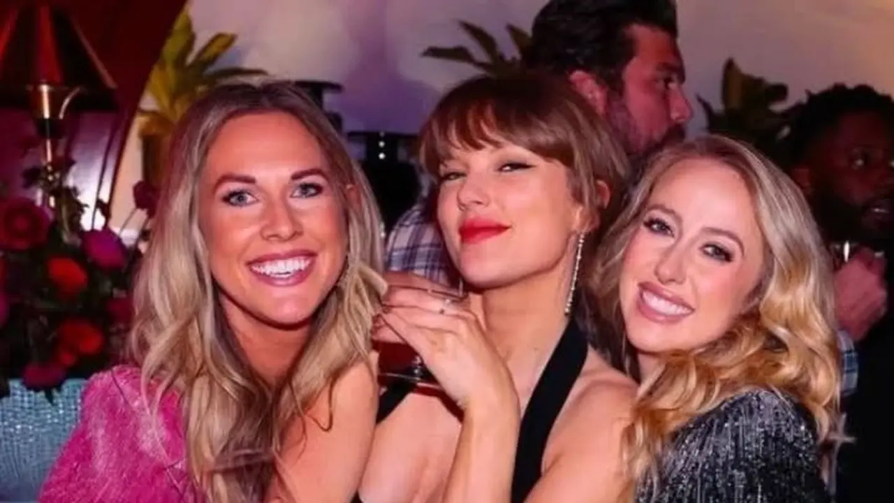 Rayakan Ulang Tahun ke-35, Taylor Swift Pakai Dress Kristal Rp70 Jutaan dan Cincin Tunangan